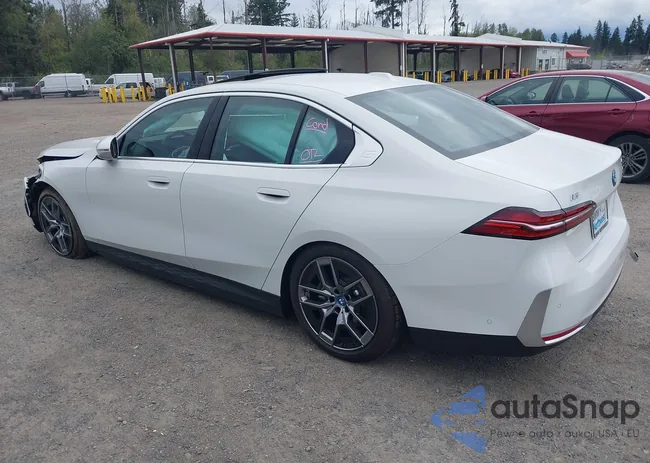 WBY33FK04RCS04217: 40160170