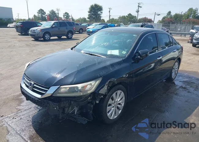 1HGCR2F83EA118333: 40161603