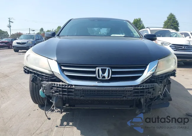 1HGCR2F83EA118333: 40161603