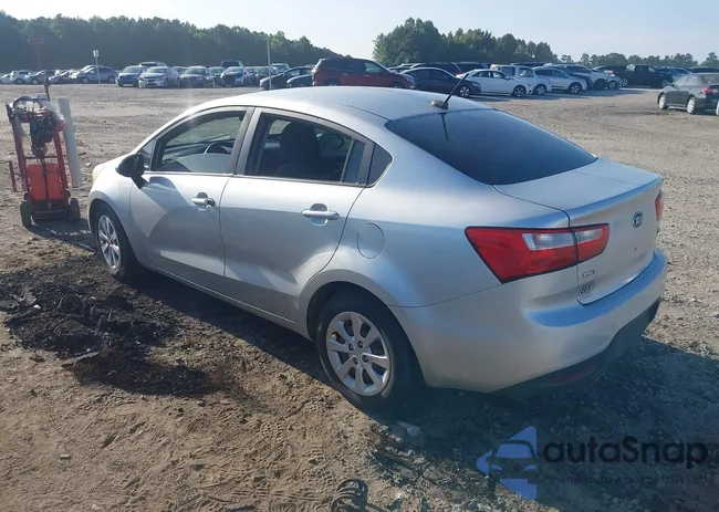 KNADM4A38D6274567: 40162018