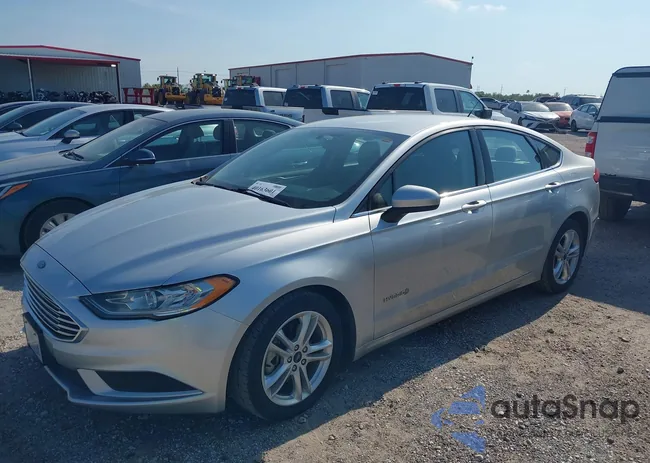 3FA6P0UU4JR282072: 40163601