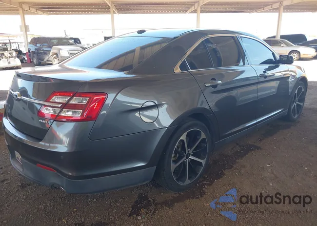 1FAHP2E82FG207763: 40163877