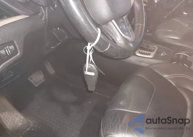 1C4PJMCSXHW575070: 40163219