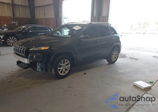 1C4PJMCSXHW575070: 40163219