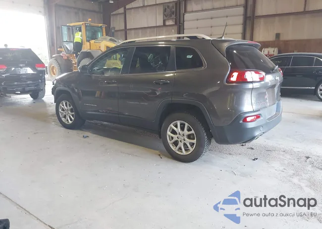 1C4PJMCSXHW575070: 40163219