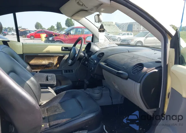 3VWCD21Y03M321164: 40166707