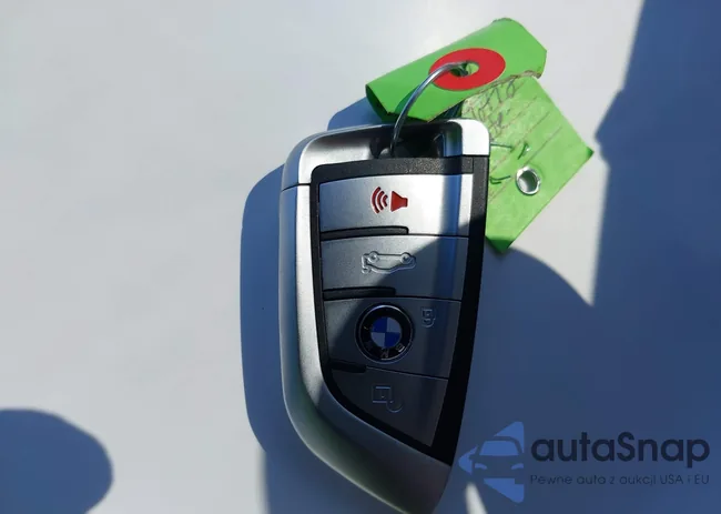 5UXWX9C59G0D66472: 40167104