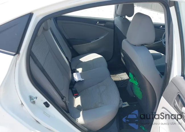 KMHCT4AE1GU073124: 40168409