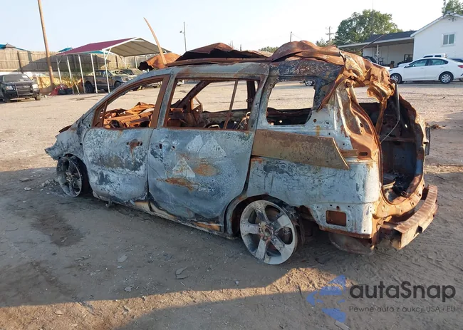 JM1CR293260102551: 40168783