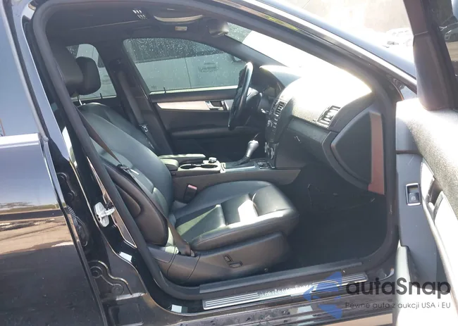 WDDGF5EB0AR102342: 40168882