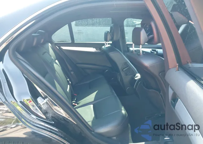 WDDGF5EB0AR102342: 40168882