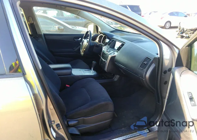 JN8AZ18W99W203587: 40169561