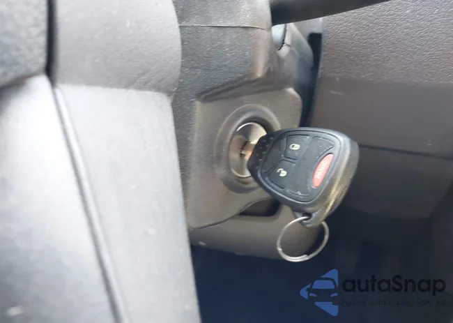 1C4NJDBB9FD317057: 40169054