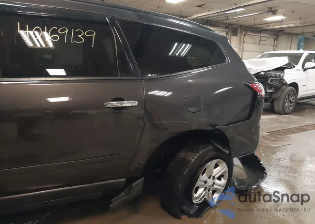 1GNKVFED7FJ238107: 40169139