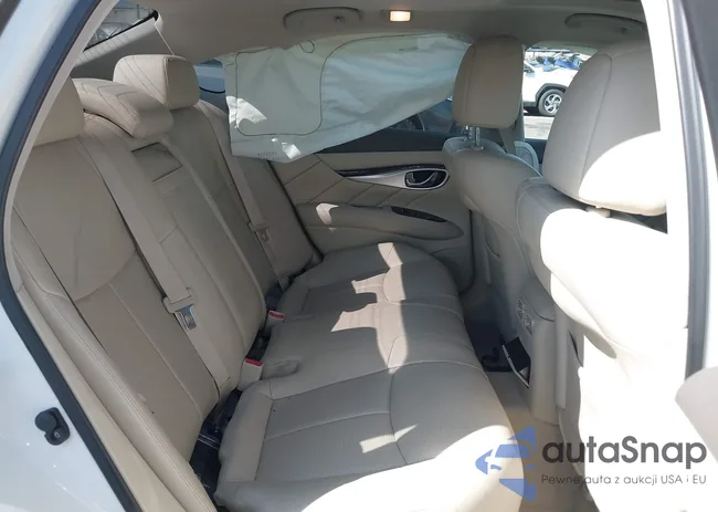 JN1AY1AP2BM520391: 40170936