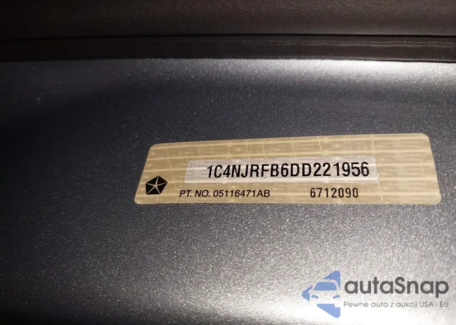 1C4NJRFB6DD221956: 40171472