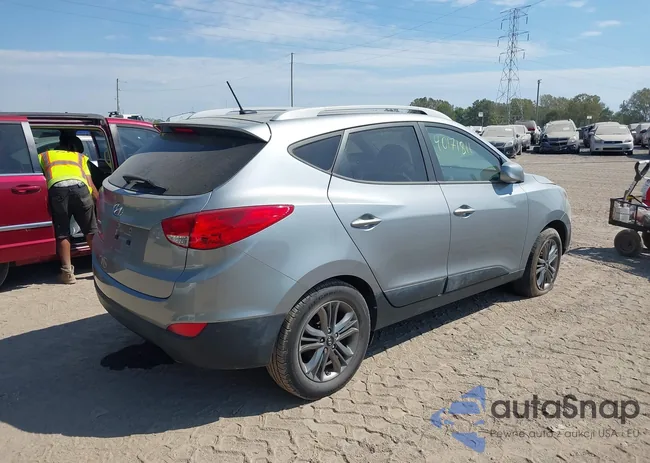 KM8JU3AG7FU107727: 40171811