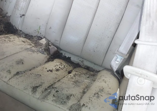 2T1CF22P5XC205427: 40171812