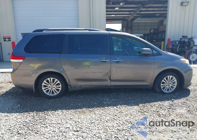 5TDYK3DC1BS122532: 40171170