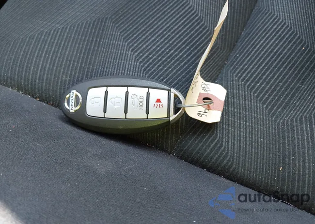 JN8AT2MV5GW146483: 40173424