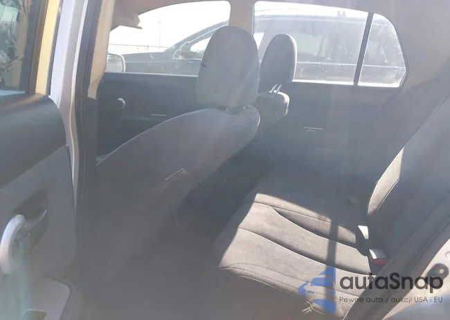 3N1BC11E28L363966: 40173817