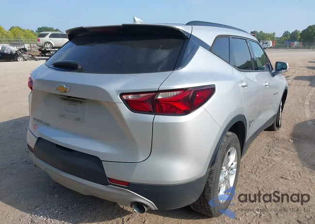 3GNKBGRS7KS661494: 40174464