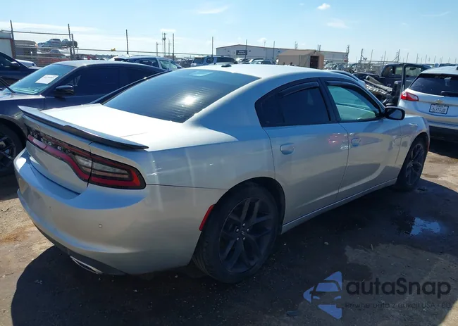 2C3CDXBG8KH573123: 40175933