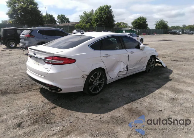 3FA6P0K9XHR118656: 40177621