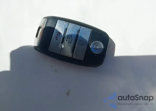 5XYKW4A72EG519370: 40177624