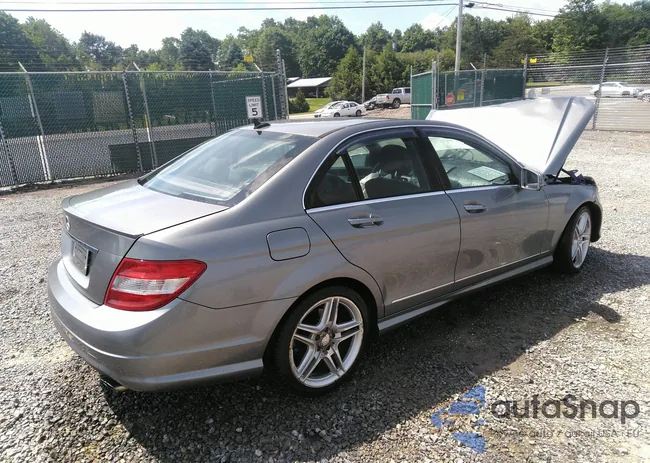 WDDGF5EB3BR140178: 40177992