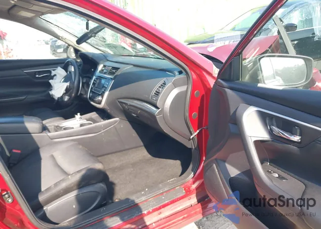 1N4AL3AP6JC139158: 40178025