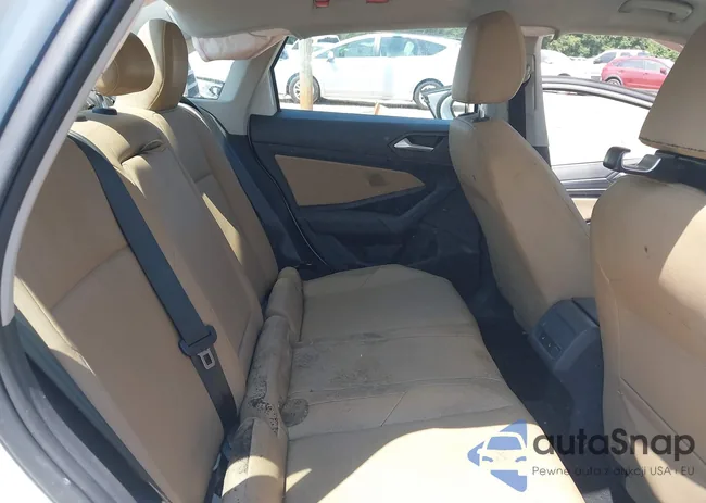 3VWEB7BU7KM165078: 40178125