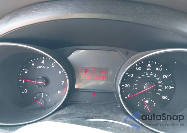 KNDMB5C17G6182218: 40180432