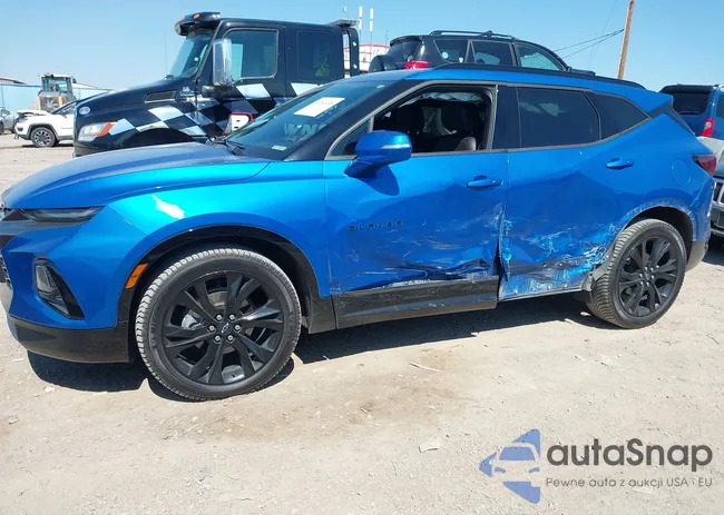 3GNKBKRS8LS551364: 40180438