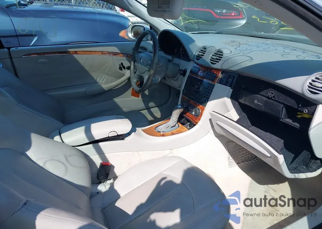 WDBTJ65JX5F134368: 40182363