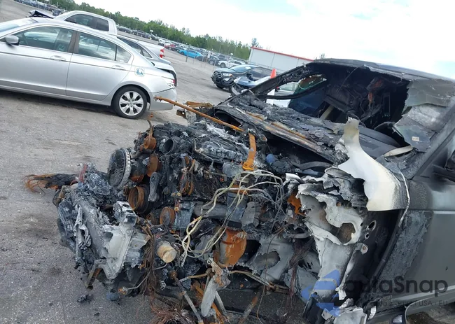 SALGS2RE2JA391496: 40182657