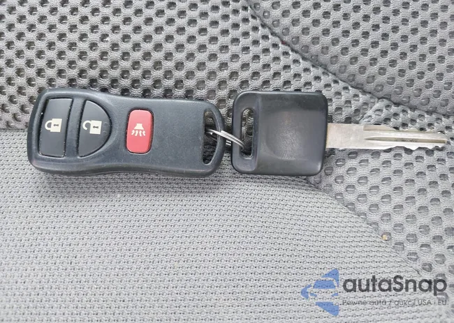 1N6AD0FV9EN735384: 40184949