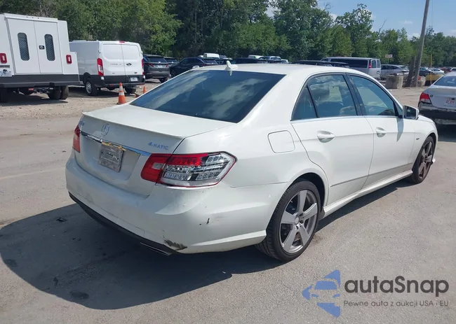 WDDHF8JB2CA619686: 40187024