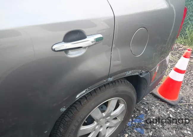 5XYKTCA16BG187010: 40188600