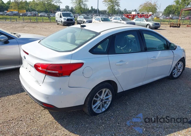 1FADP3F23FL365910: 40189416