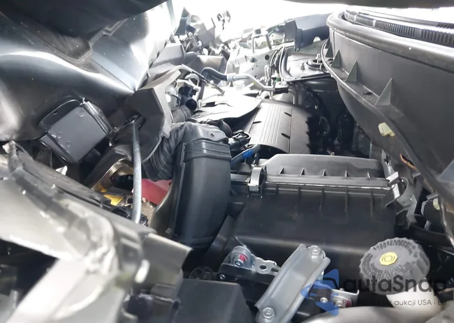 JA4APVAU9NU000233: 40189264