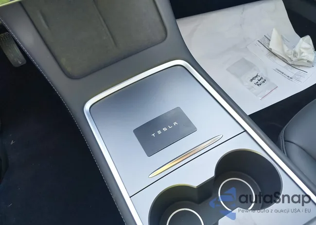 5YJ3E1EA8PF691196: 40190463