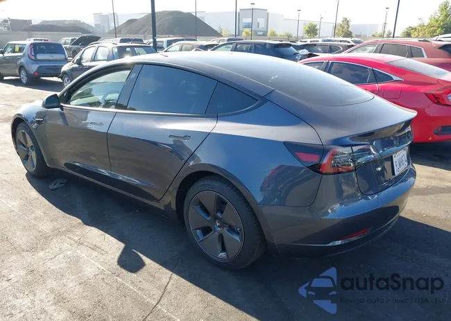 5YJ3E1EA8PF691196: 40190463