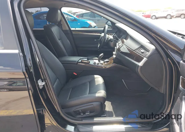 WBA5A7C53GG144871: 40190741