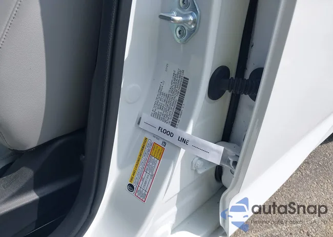 19UDE4H25RA006465: 40190853