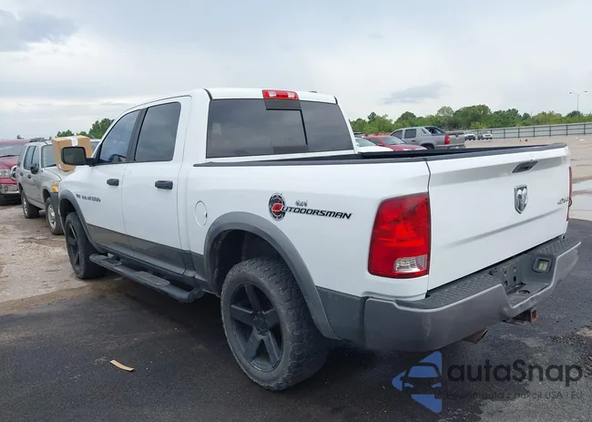 1D7RV1CT5BS561666: 40192388