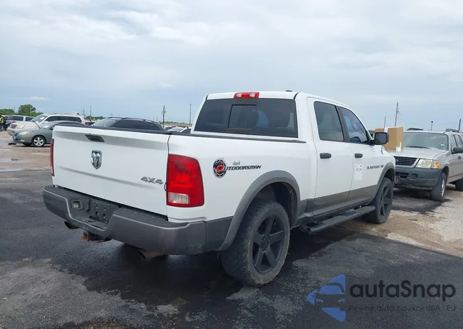 1D7RV1CT5BS561666: 40192388