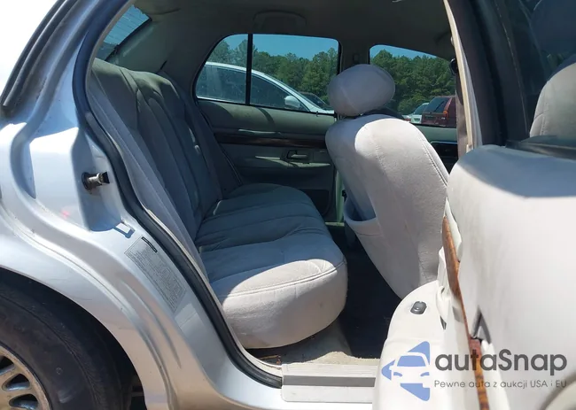 2MEFM75W5XX732901: 40192779