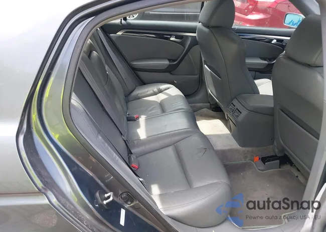 19UUA66205A017281: 40193029