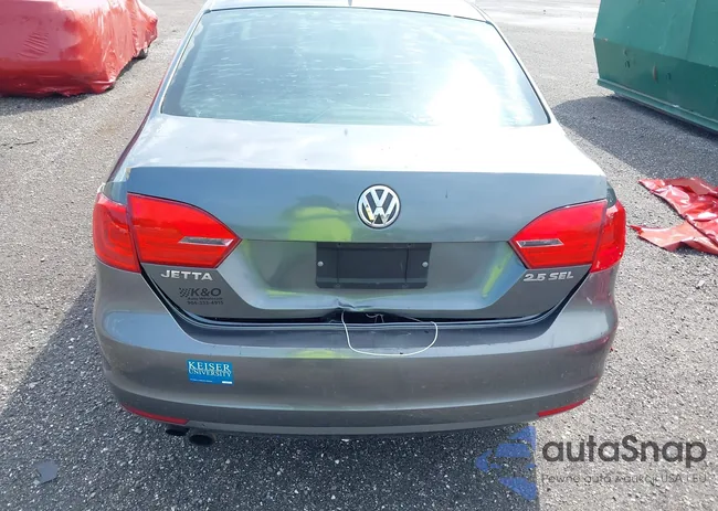 3VWLX7AJ9BM351723: 40194327